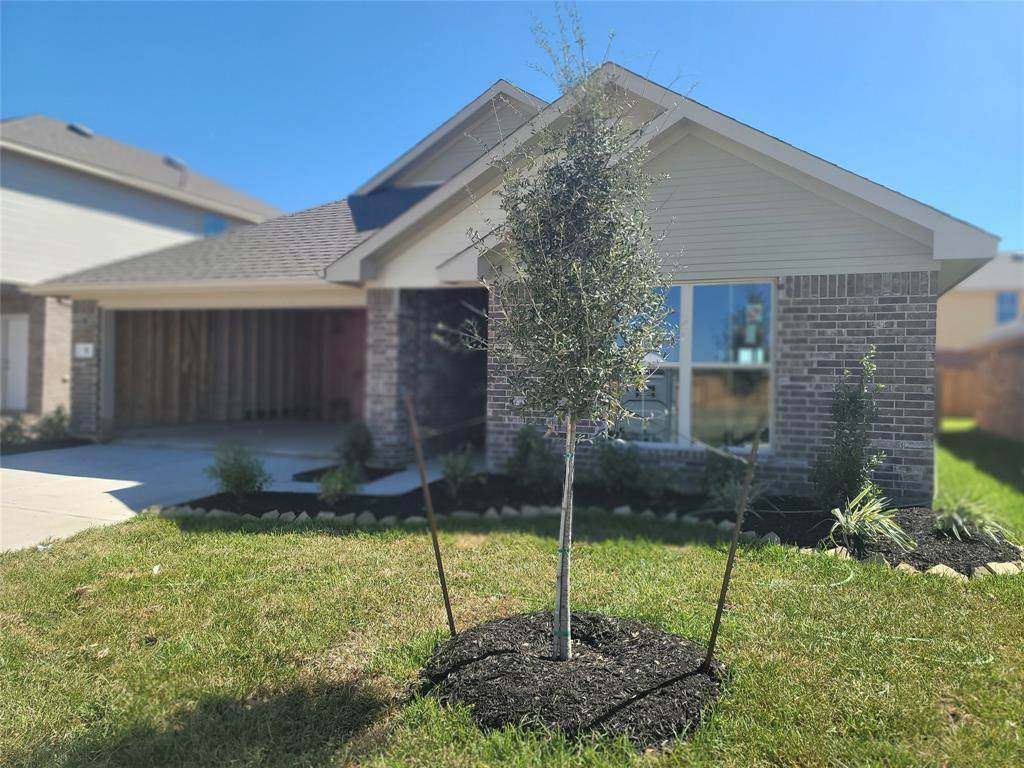 9 Lago Court - Photo 1