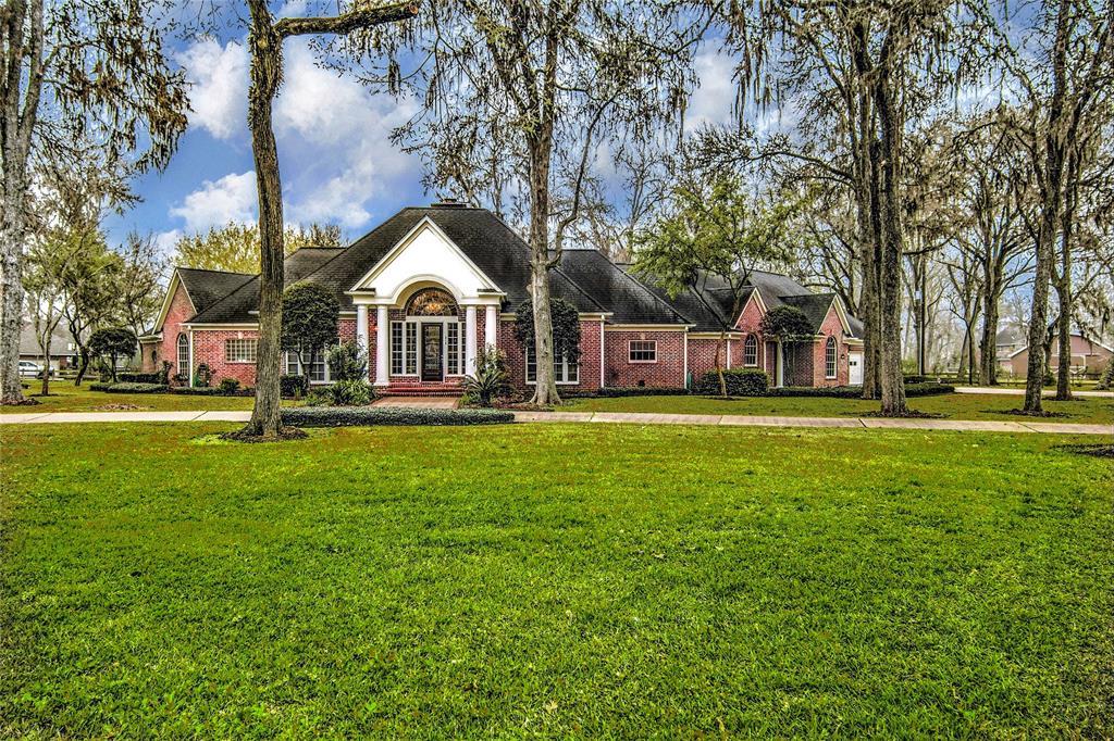 3718 Glenwood Drive - Photo 1