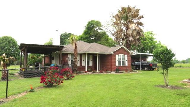 110 Red Bud Street - Photo 1
