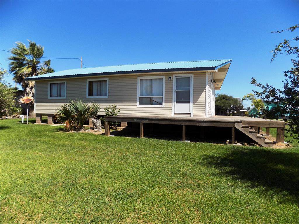 2327 County Road 201 - Photo 1