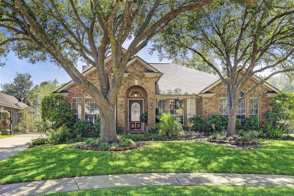 6938 Woodside Drive - Photo 1