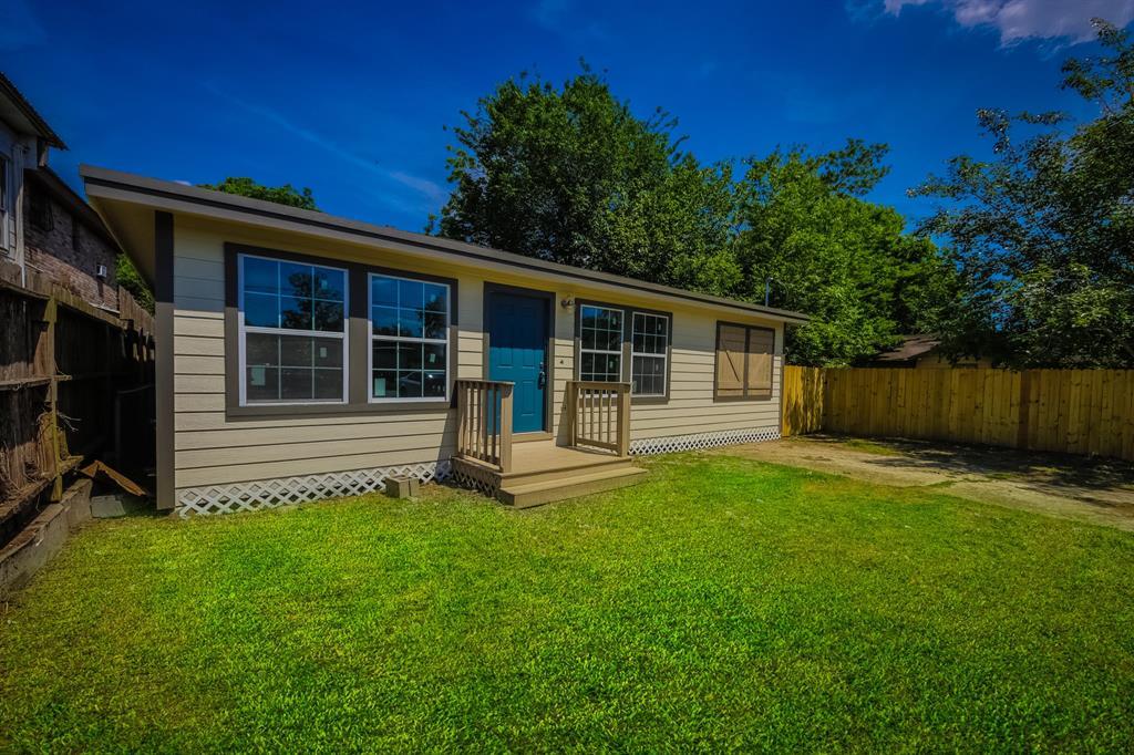 11030 Seven Mile Lane - Photo 1