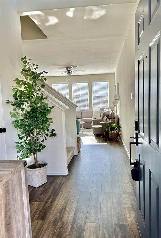 75 Blue Creek Place - Photo 1