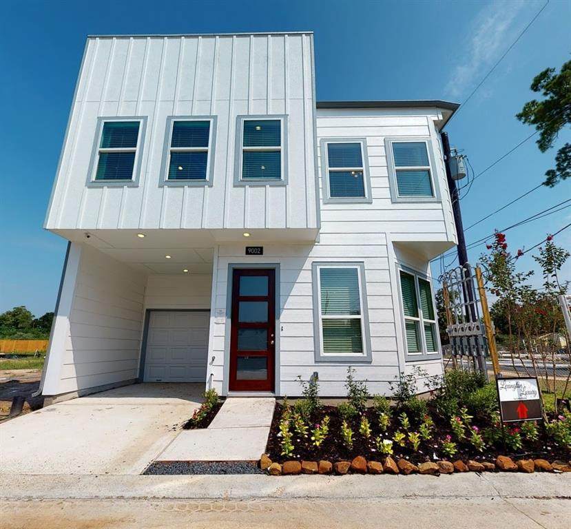 9012 Lonestar River Lane - Photo 1