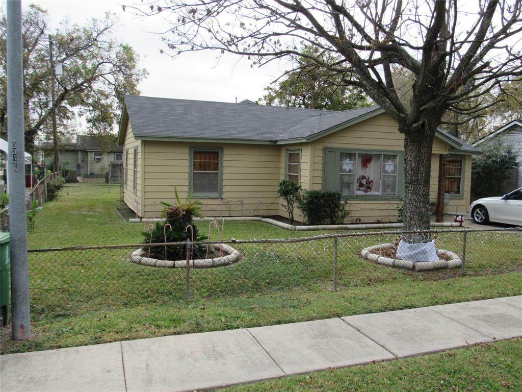 410 Barkley Street - Photo 1