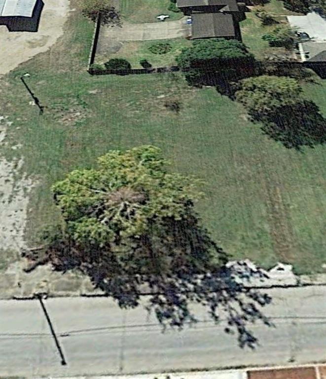 000 Milam - Photo 1