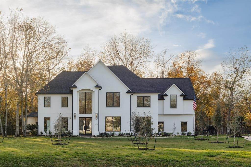 8530 Halls Retreat Court - Photo 1