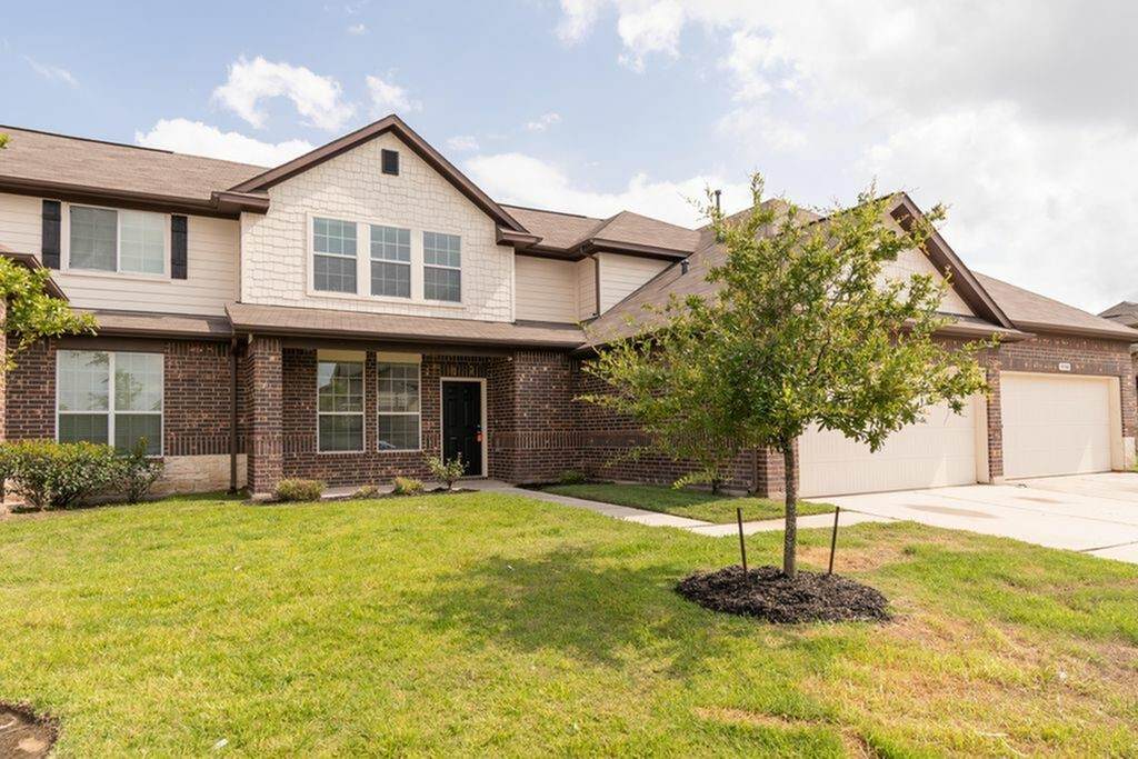 9730 Elia Court - Photo 1