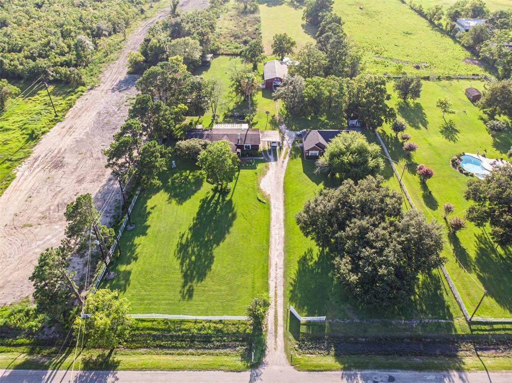 1634 Roy Road - Photo 1
