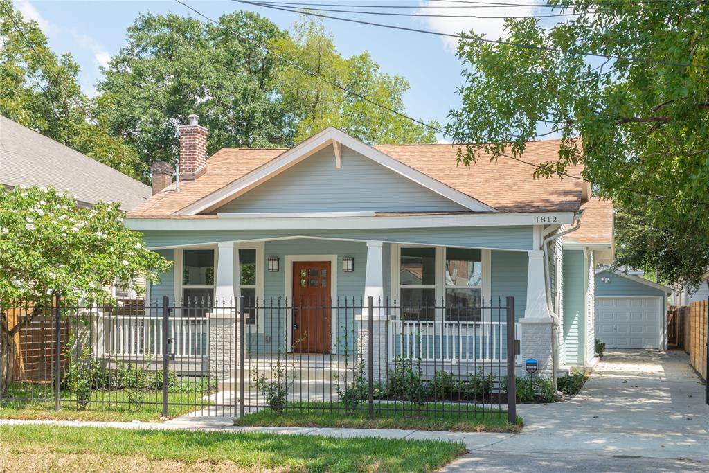 1812 Everett Street - Photo 1