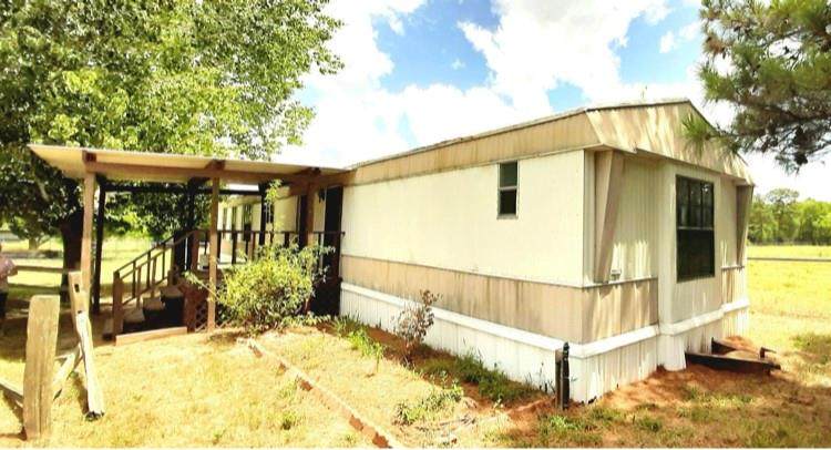 261 Willowbend - Photo 1