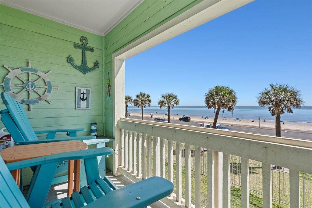 7000 Seawall Boulevard - Photo 1