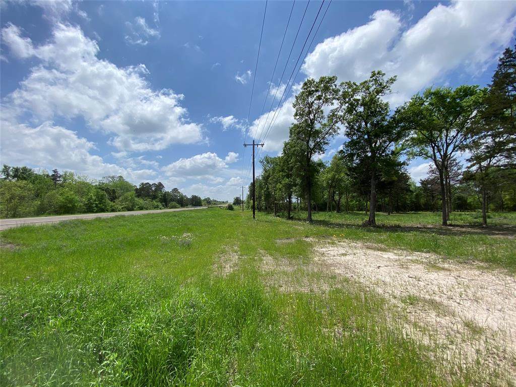 6 +/- acres N Tx-Hwy 90 - Photo 1