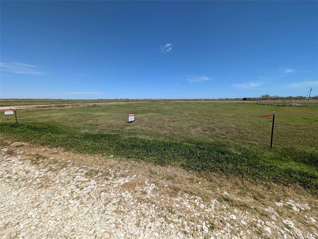 115 Magnolia Street - Photo 1