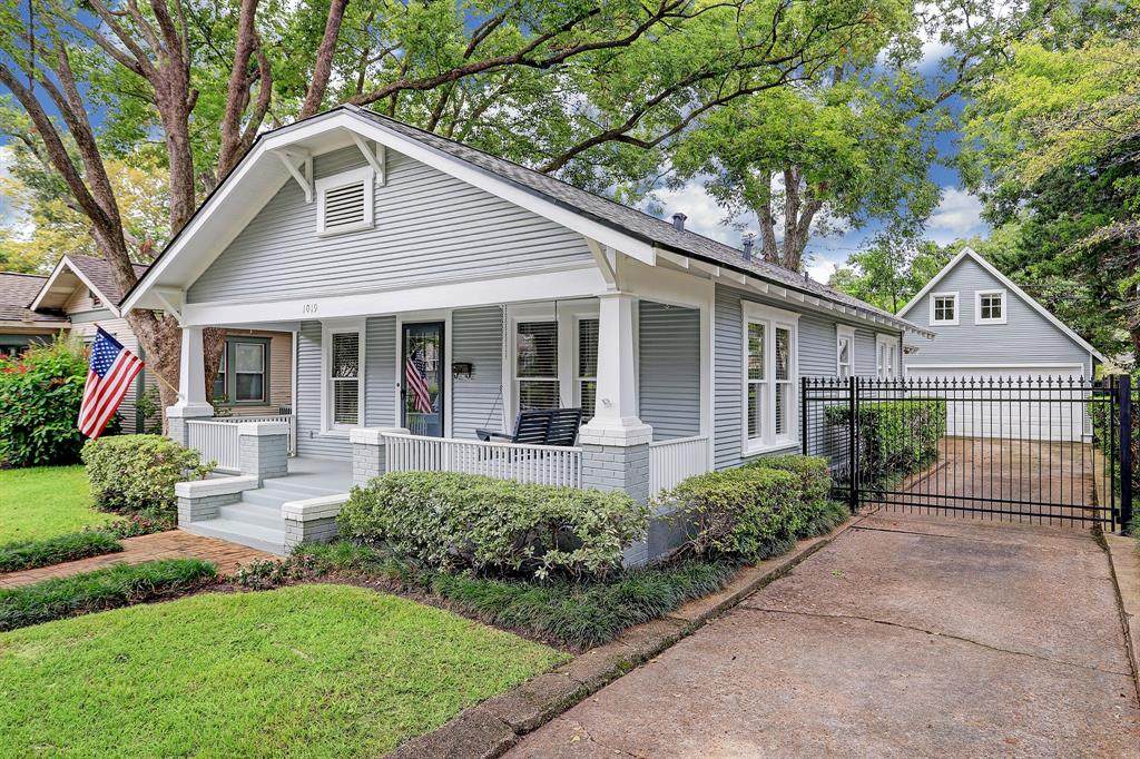 1019 Le Green Street - Photo 1