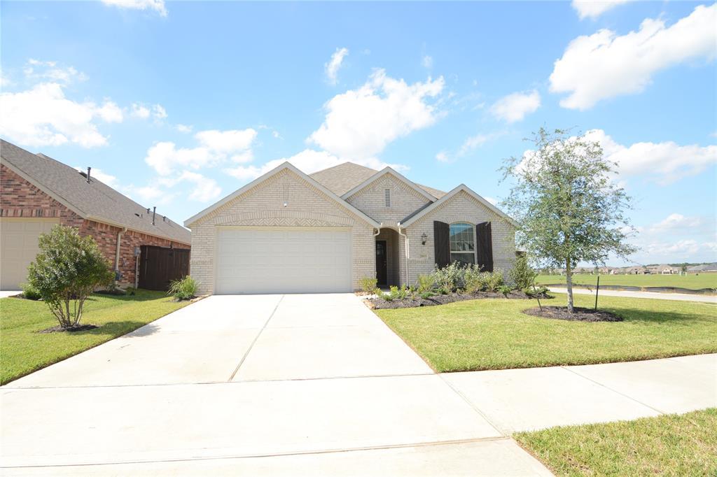20815 Crestpoint Drive - Photo 1