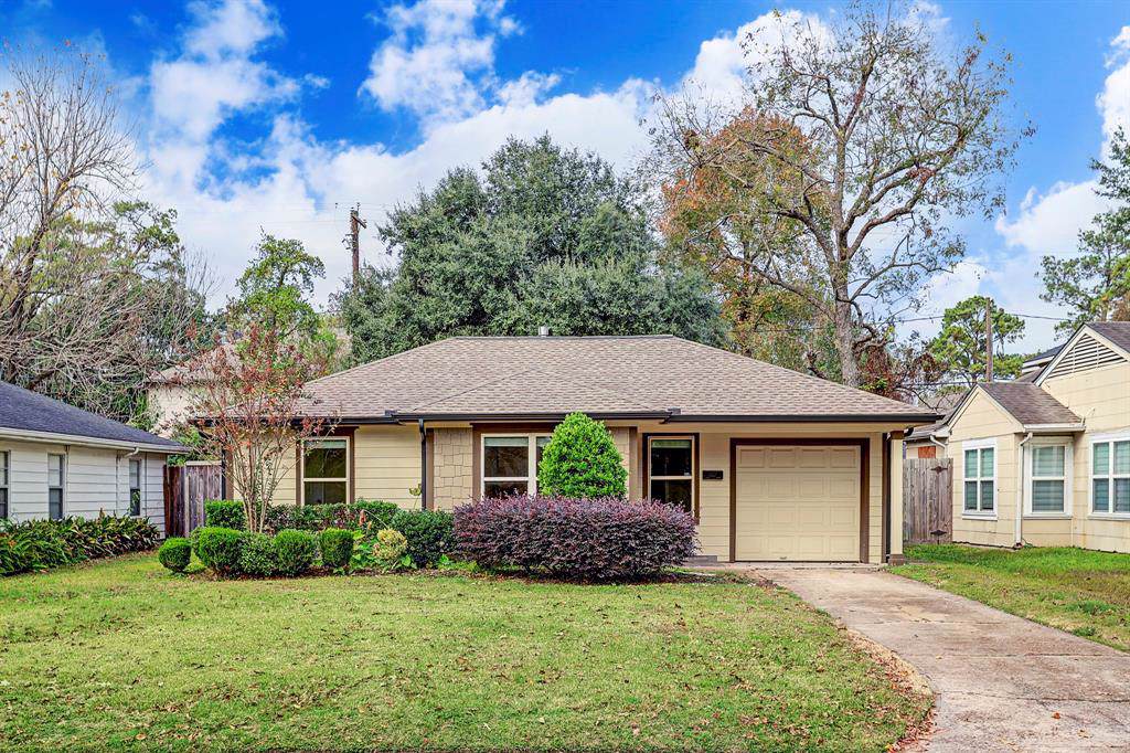 1570 Cheshire Lane - Photo 1