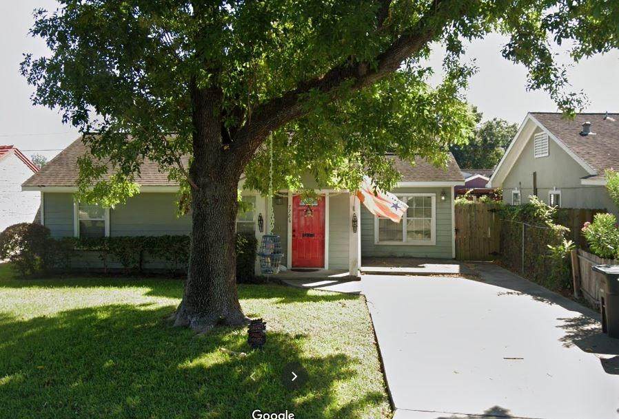 7706 Satsuma Street - Photo 1