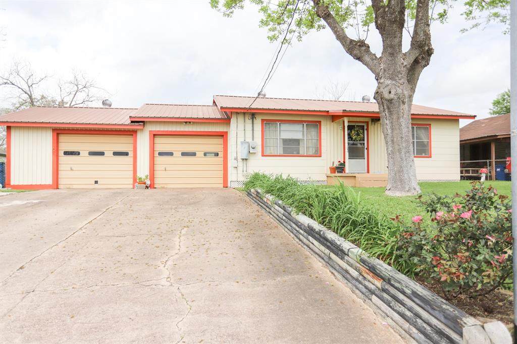 621 Lafayette Street - Photo 1