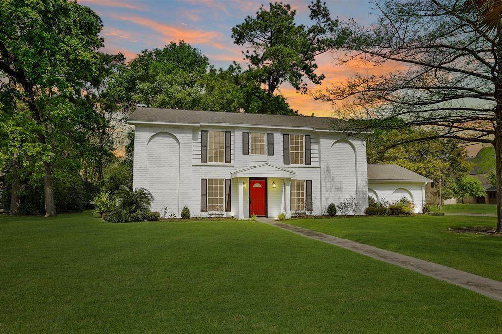 5902 Bermuda Dunes Drive - Photo 1