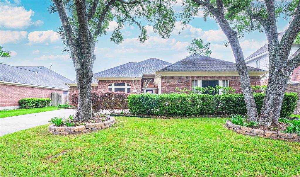 14210 Heatherhill Place - Photo 1