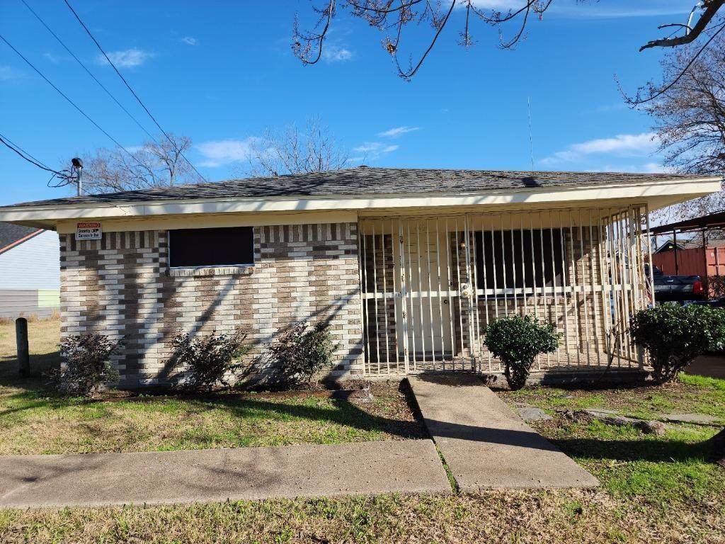 6404 Gold Street - Photo 1