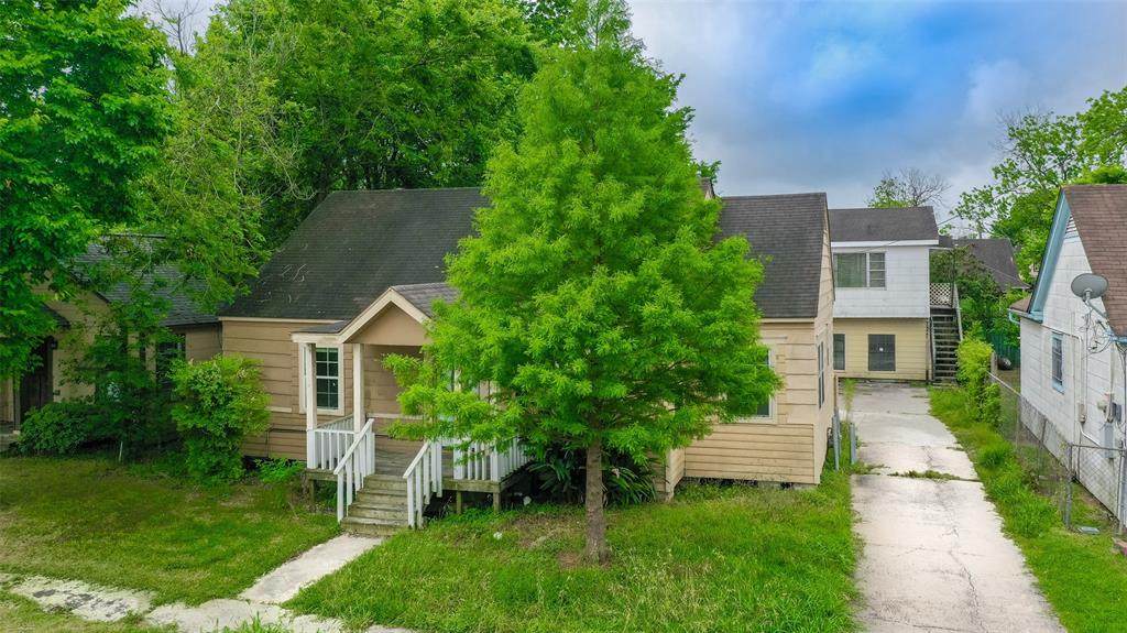 5244 Leeland Street - Photo 1