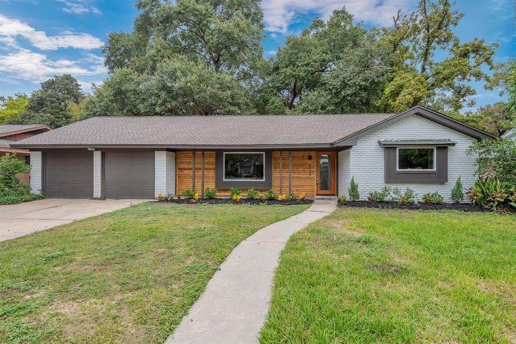 10058 Larston Street - Photo 1