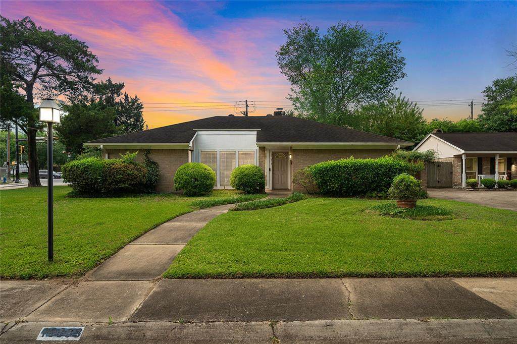10003 Locke Lane - Photo 1