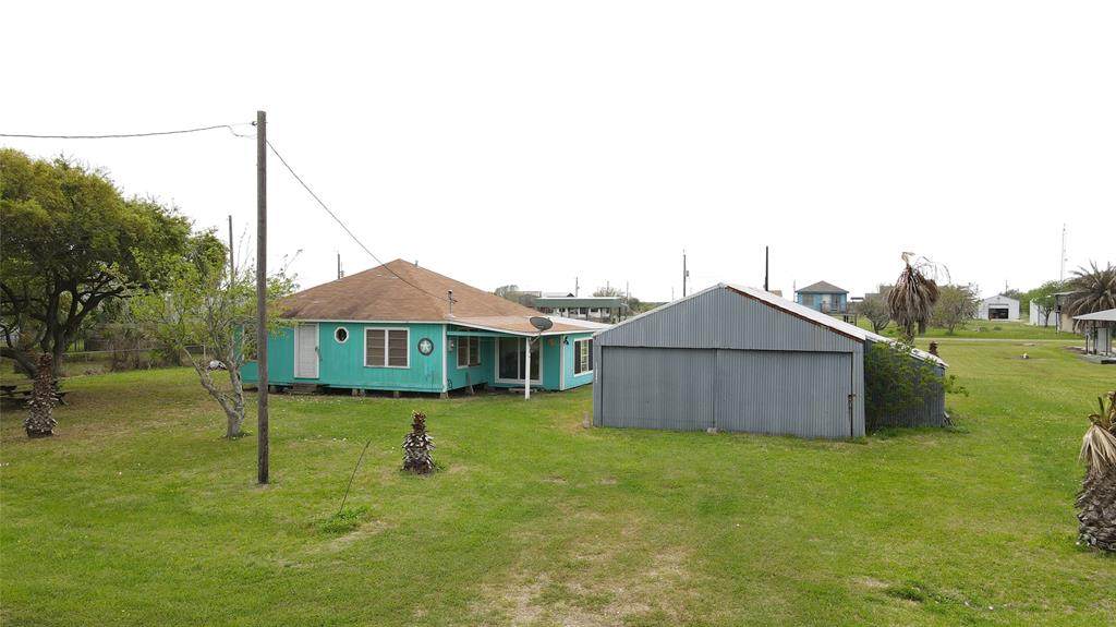 245 Lou Lou Lane - Photo 1