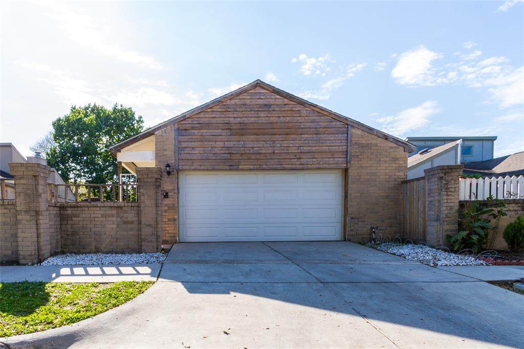 6914 Pouter Dr - Photo 1
