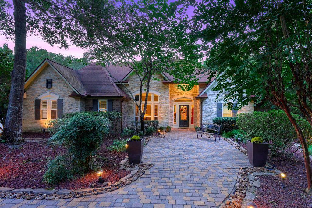 16605 Stonecrest Drive - Photo 1