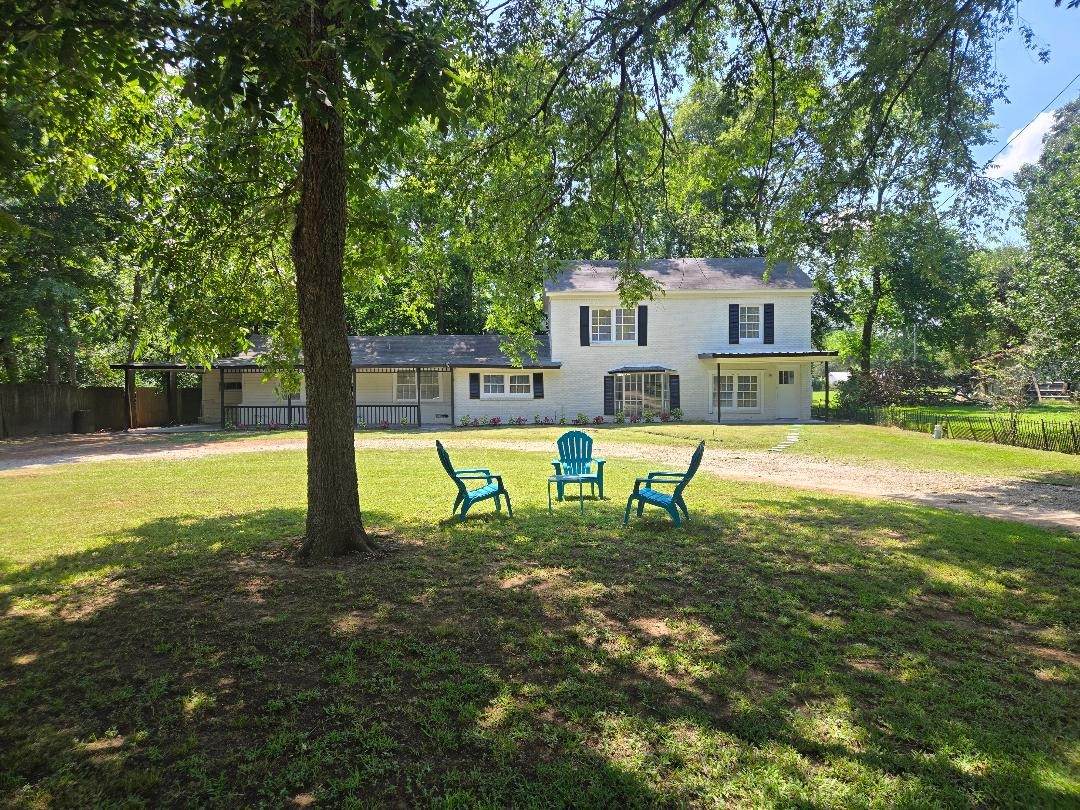 501 10th Street - Photo 1