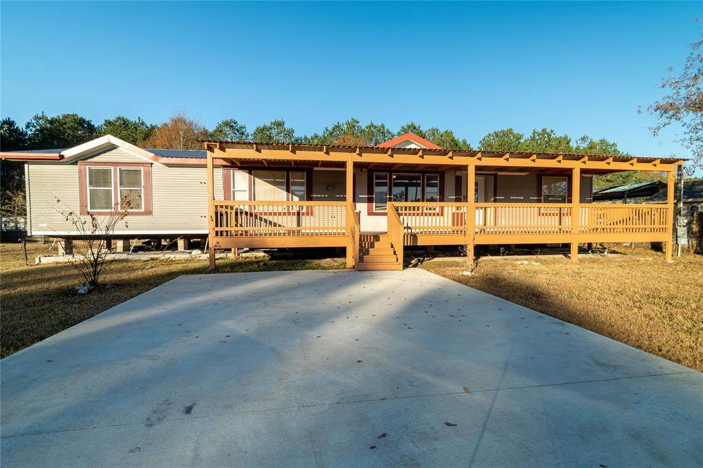 314 County Road 3577 - Photo 1