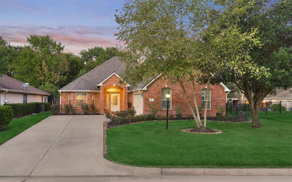 18 Wick Willow Road - Photo 1