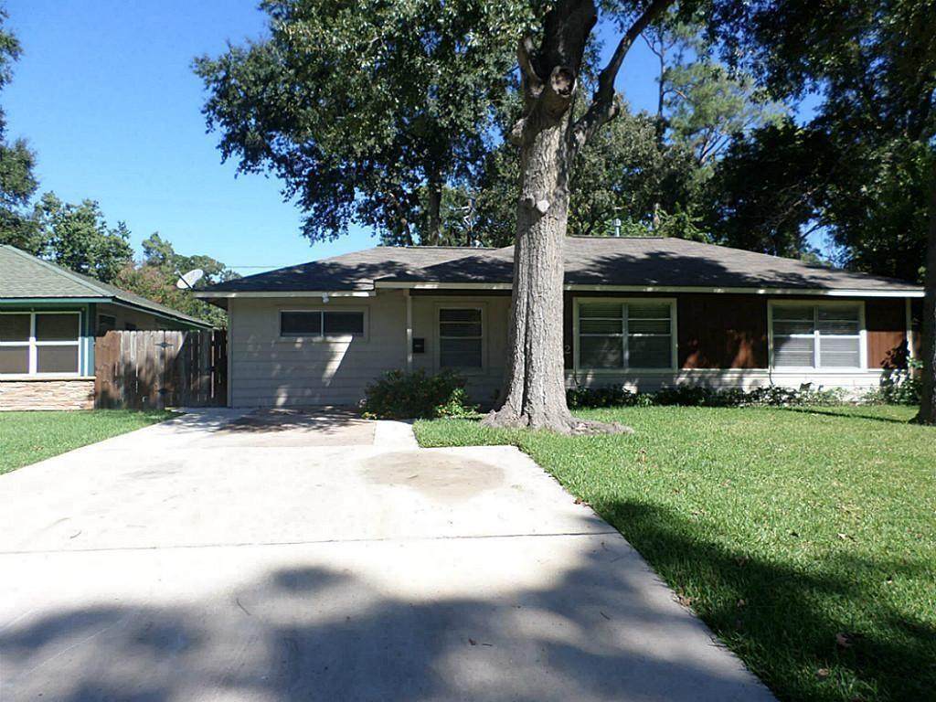 1212 Martin Street - Photo 1