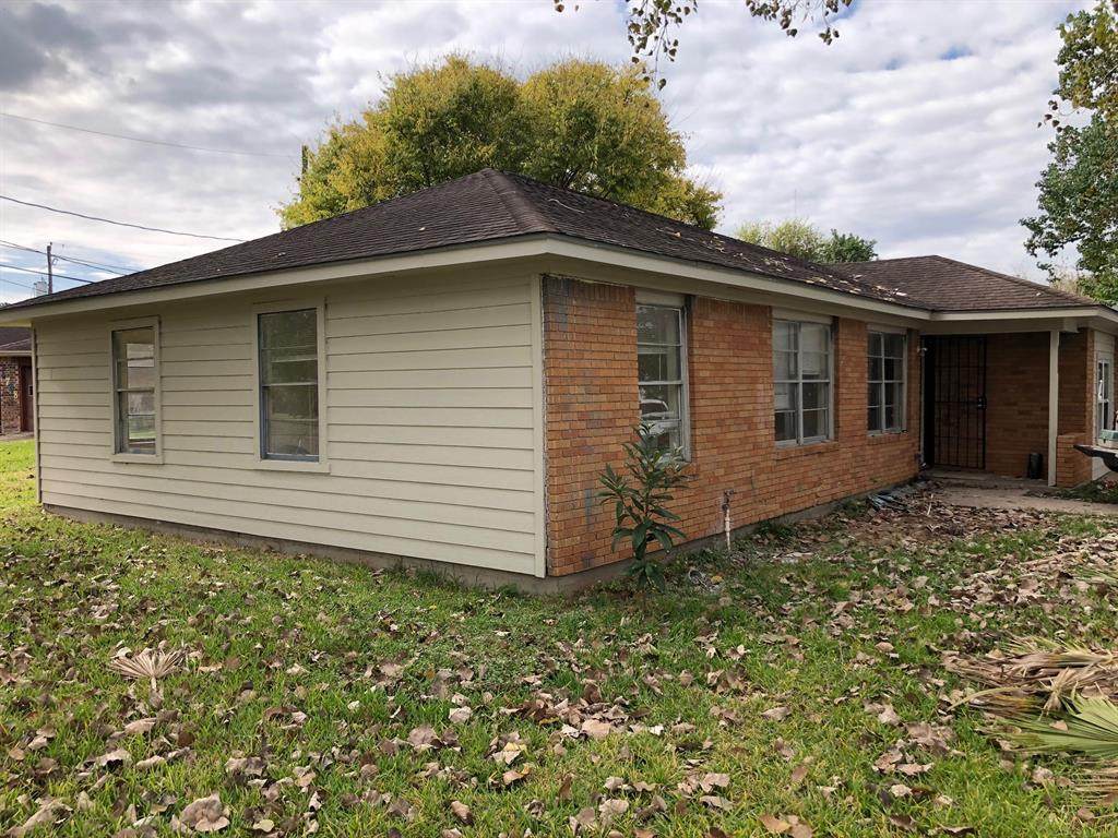 8534 Guinevere Street - Photo 1
