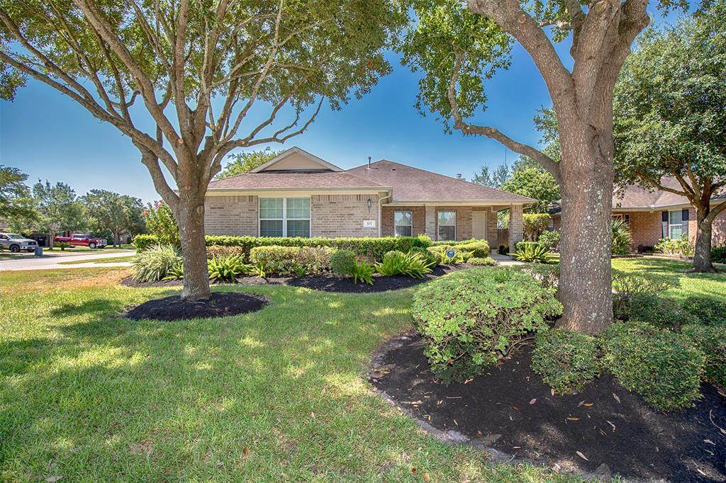 107 Colony Lake Lane - Photo 1