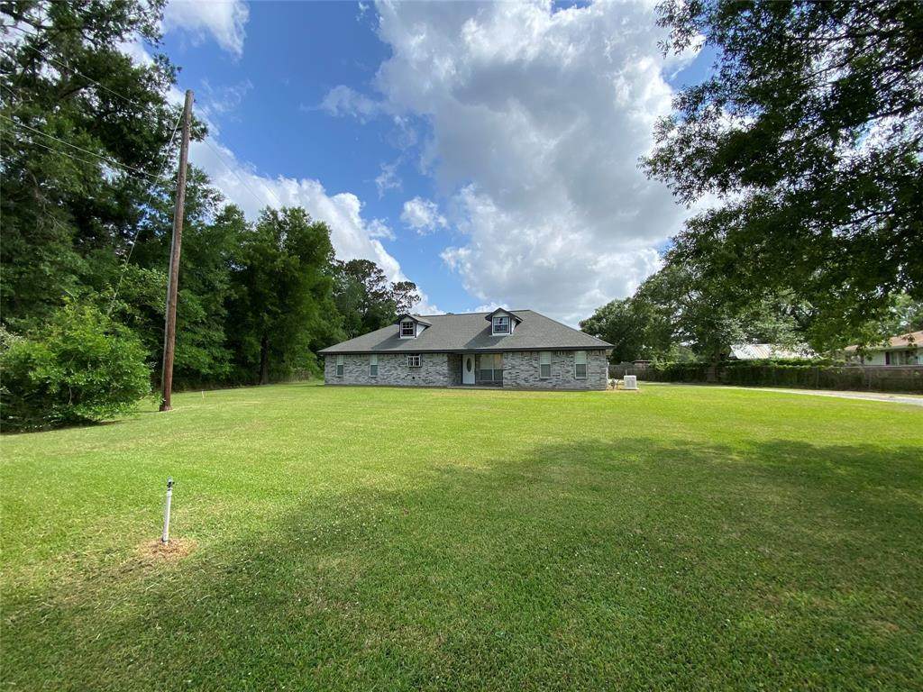 2790 Main St - Photo 1