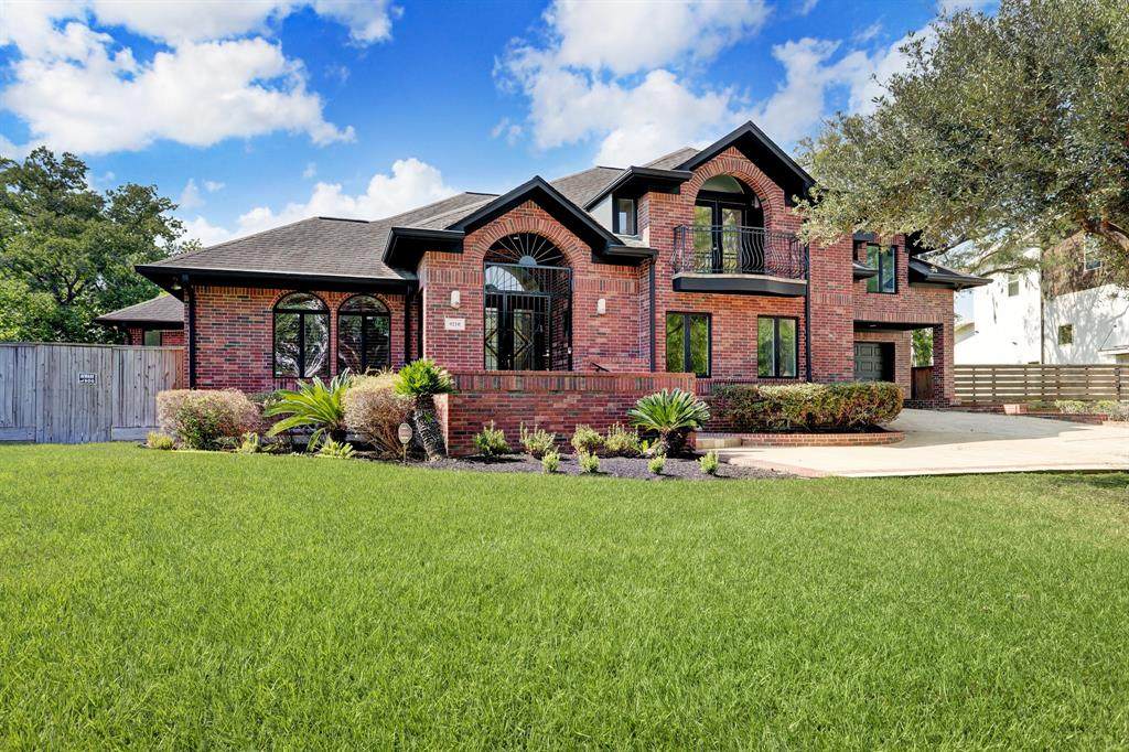 9210 Cliffwood Drive - Photo 1