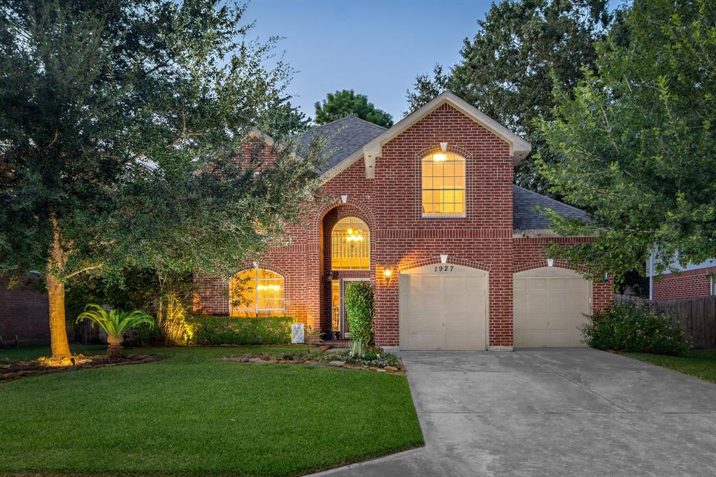1927 Kelona Drive - Photo 1