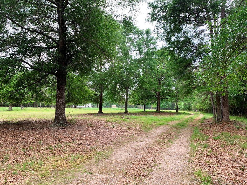 19818 Meadow Lake Road - Photo 1