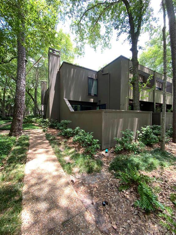 233 Litchfield Lane - Photo 1