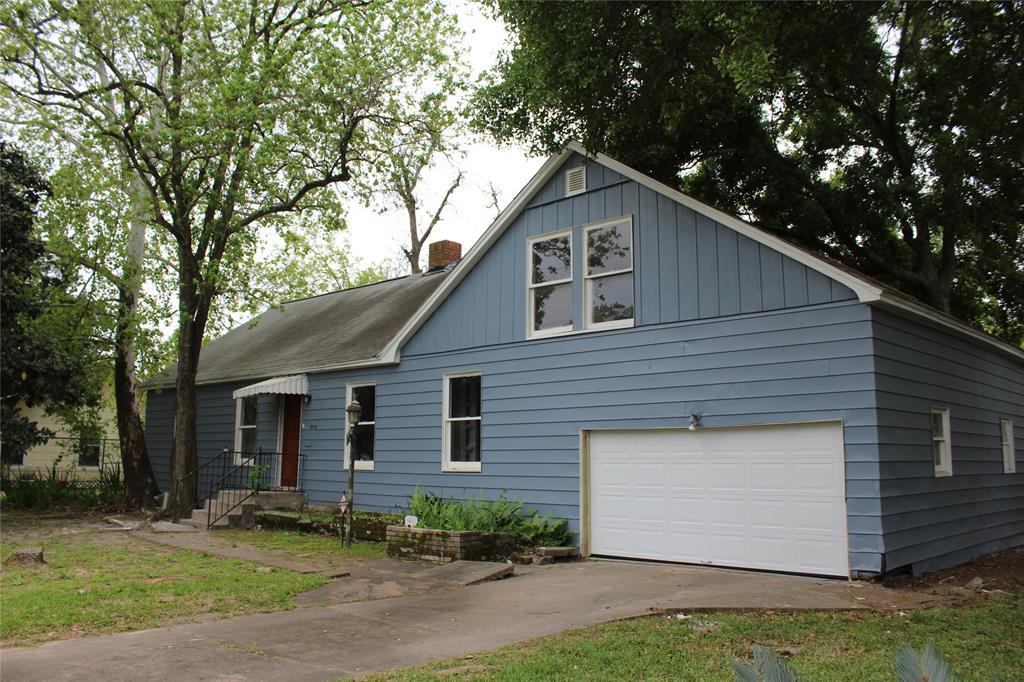 7916 Easton Street - Photo 1