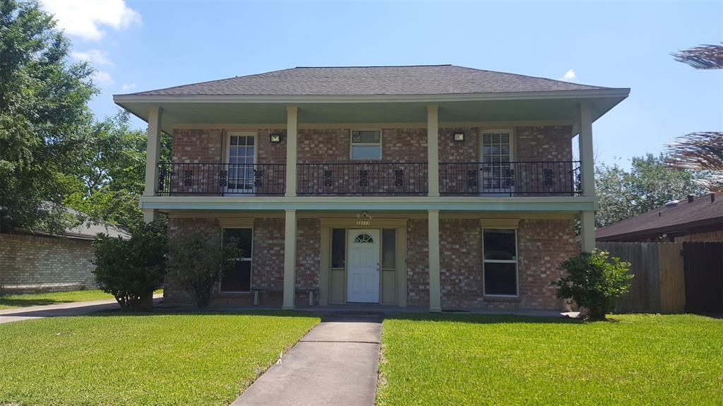 12111 Valley Hills Drive - Photo 1