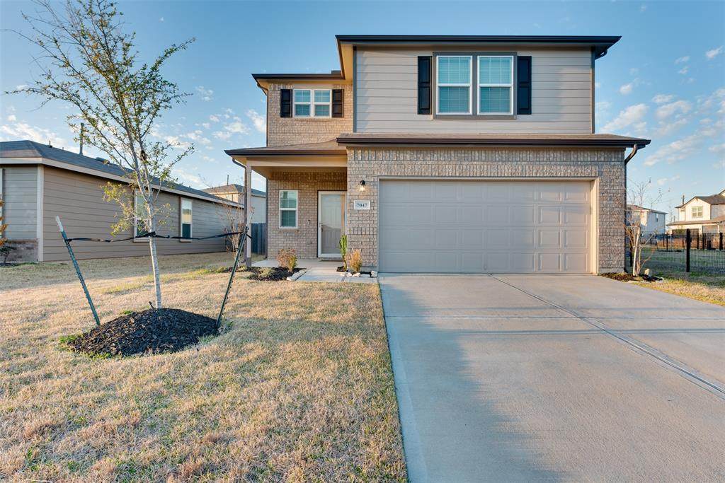 7047 Hobby Wind Ridge Drive - Photo 1