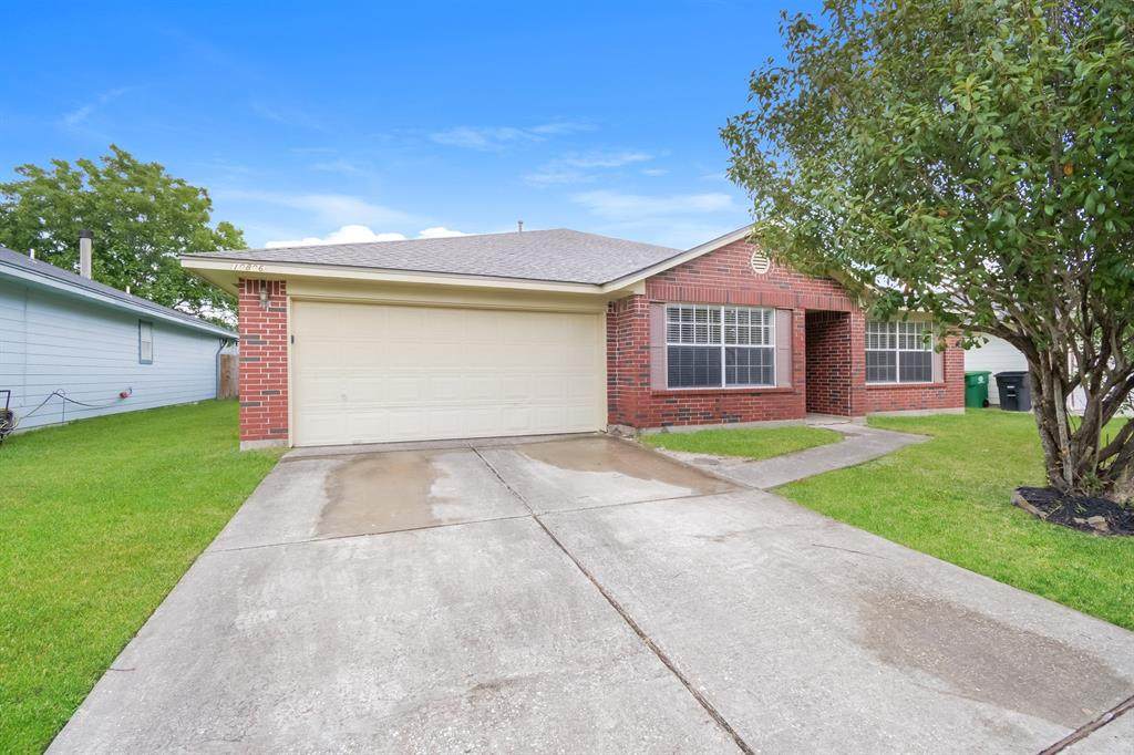 10806 Cayman Mist Drive - Photo 1