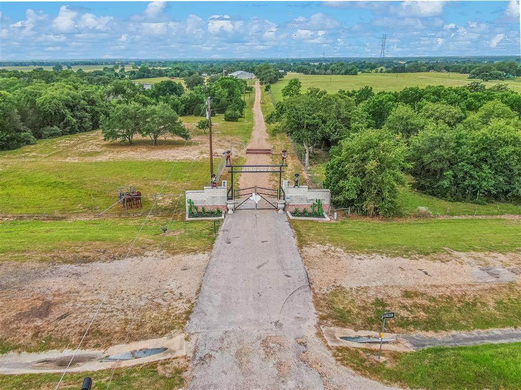 6116 State Highway 71 E - Photo 1