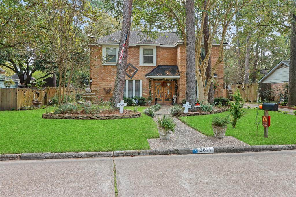2814 Woodland Grove Drive - Photo 1