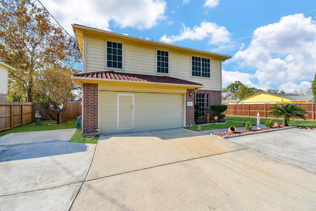 8425 Bertwood Street - Photo 1